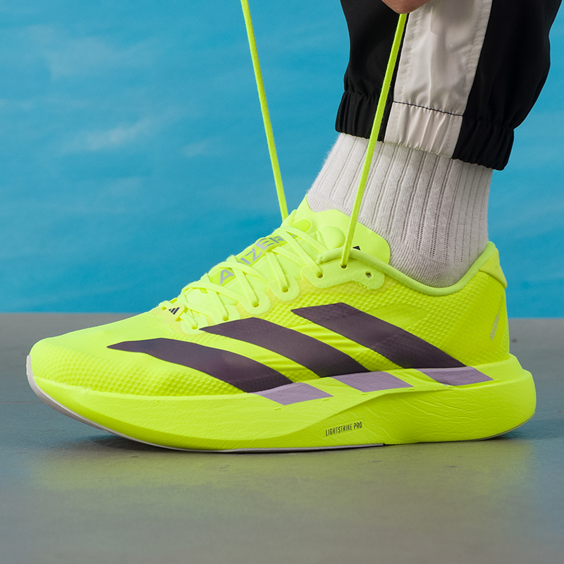 Chaussures pour hommes Adidas, - Lightweight Road Running Shoes avis et prix