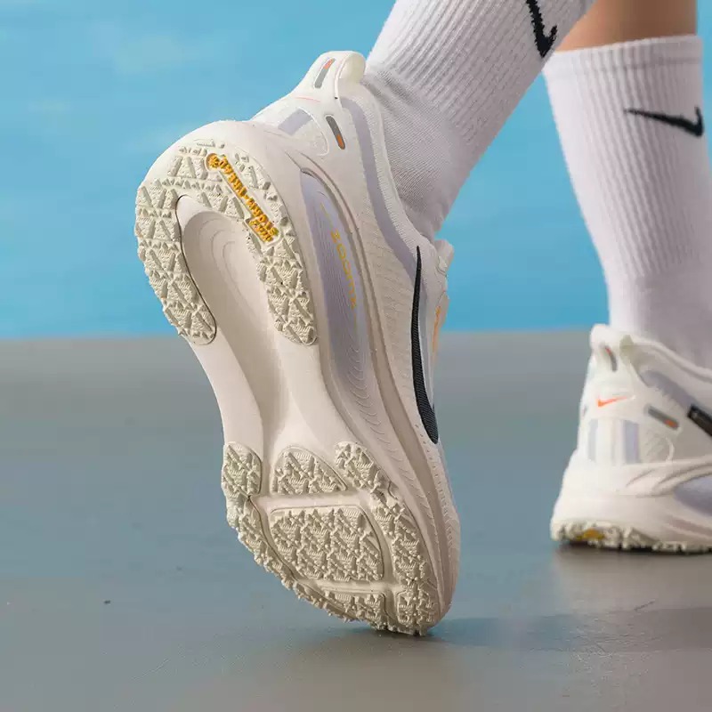 Chaussures Nike pour femmes, m - Lightweight Road Running Shoes avis et prix